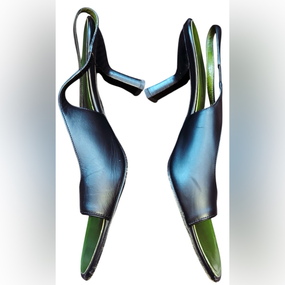 Gucci sandals. - Picture 3 of 7